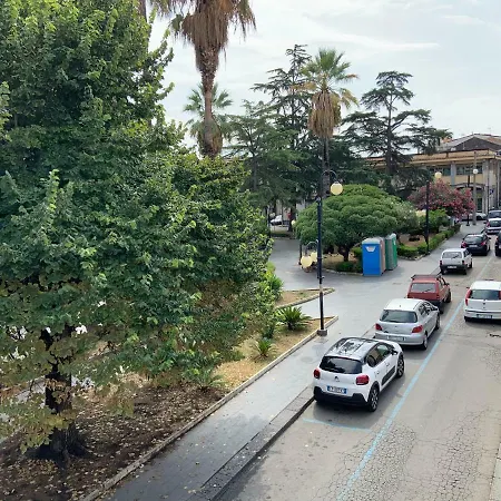 House S&d *