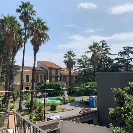דירה House S&d ג'יארה